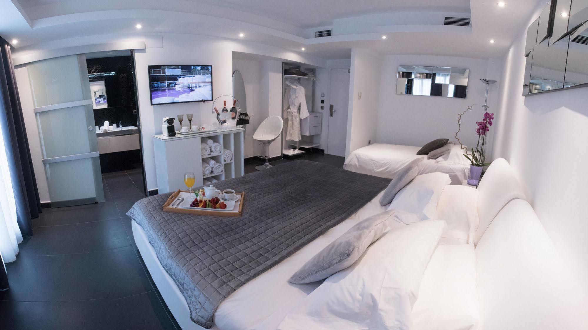 Sisu Boutique Hotel (Adults Only) Marbella Exterior photo